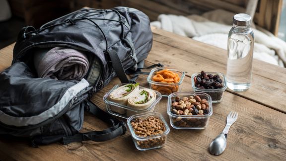 Préparer une randonnée gourmande en autonomie : recettes simples à emporter
