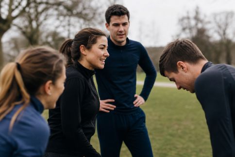 Renforcer sa motivation grâce aux défis sportifs : idées à tester seul ou entre amis