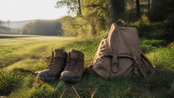 Comment organiser un week-end randonnée et micro-aventure près de chez soi