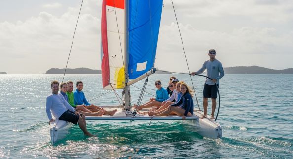 Voile légère : prendre le large en famille ou entre amis