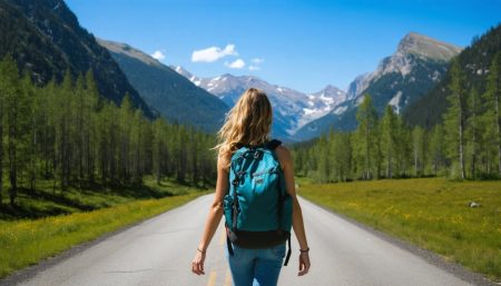 Femme solo road trip rando